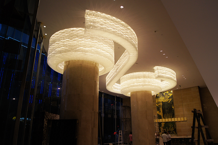 �Ƶ���ͷǘ�(bi��o)���߶���