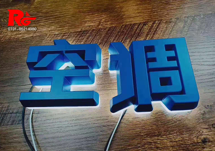 �L(zh��ng)ɳLED������