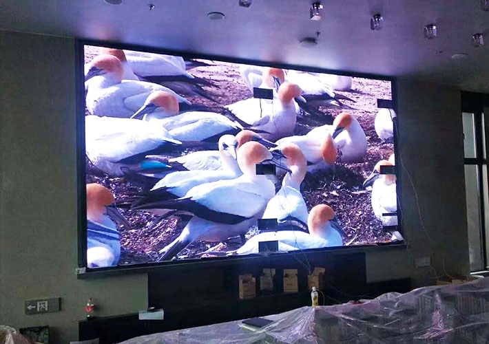 �Lɳ����LED�@ʾ��