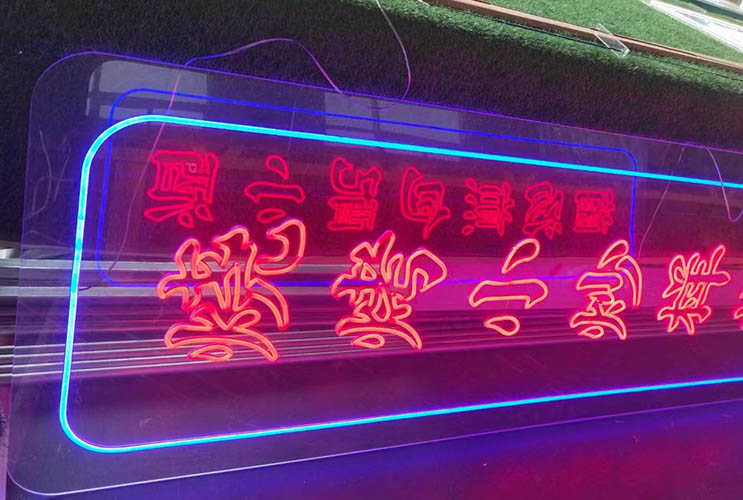 �Lɳ�޺���