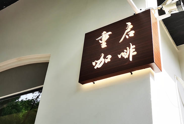 �Lɳ�U�՟���